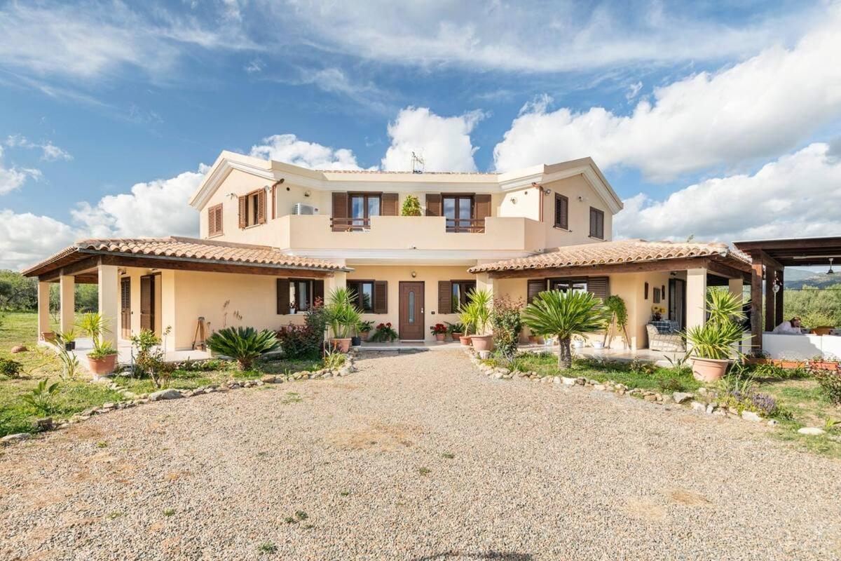 Villa Maria Maracalagonis Kültér fotó